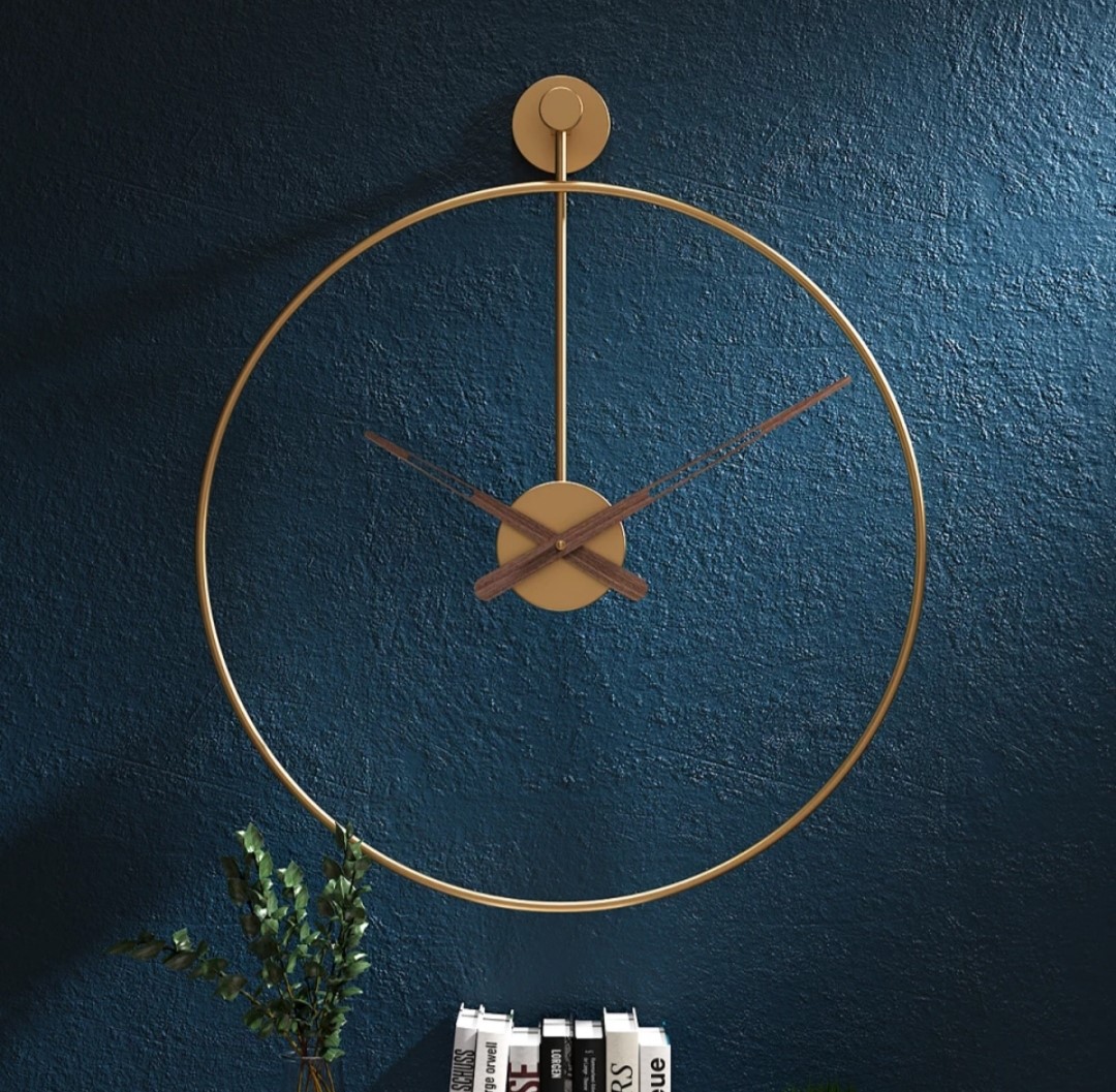 Paris Luxury Metal Clock - Image 3